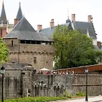 ホテル Sozo ナント